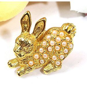 Vintage Avon Bunny Rabbit Lapel Pin Faux Pearls Gold-Tone Figural Scatter Pin